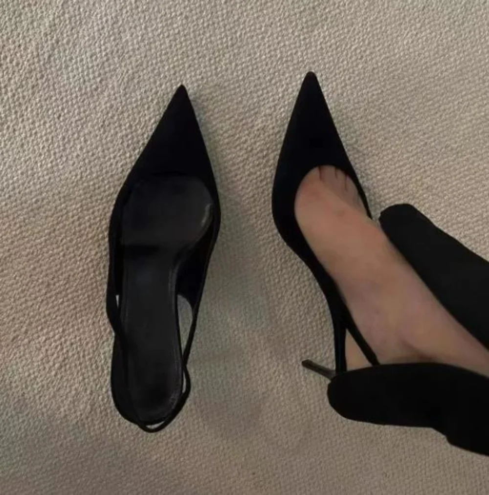 Spring 2025 New Women's Work High Heels Pointed Toe Shallow Mouth Commuter Comfort Professional Shoes
Spring 2025 New Women's Work High Heels Pointed Toe Shallow Mouth Commuter Comfort Professional Shoes