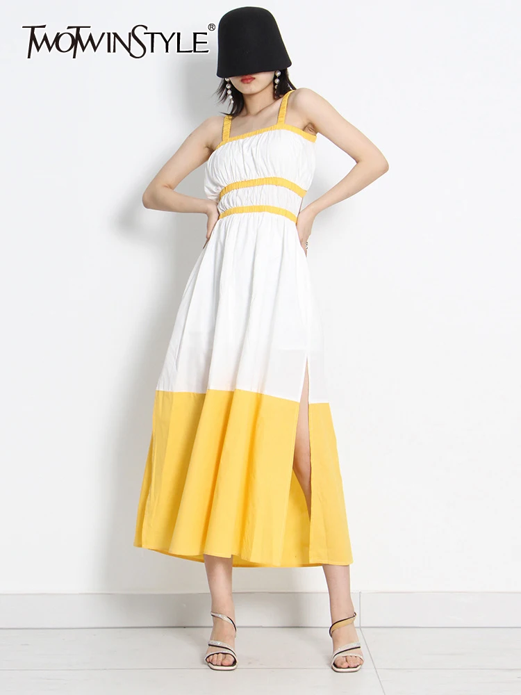 TWOTWINSTYLE Slim Hit Color Elegant Dresses For Women Square Collar Sleeveless High Waist Folds Holow Out Dress Female 2023 New
TWOTWINSTYLE Slim Hit Color Elegant Dresses For Women Square Collar Sleeveless High Waist Folds Holow Out Dress Female 2023 New