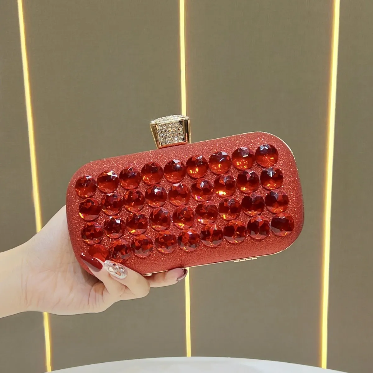 New Shiny Diamond Clutch Celebrity Temperament Dinner Fashion Shoulder Crossbody Women's Banquet Party Women's Bag
New Shiny Diamond Clutch Celebrity Temperament Dinner Fashion Shoulder Crossbody Women's Banquet Party Women's Bag