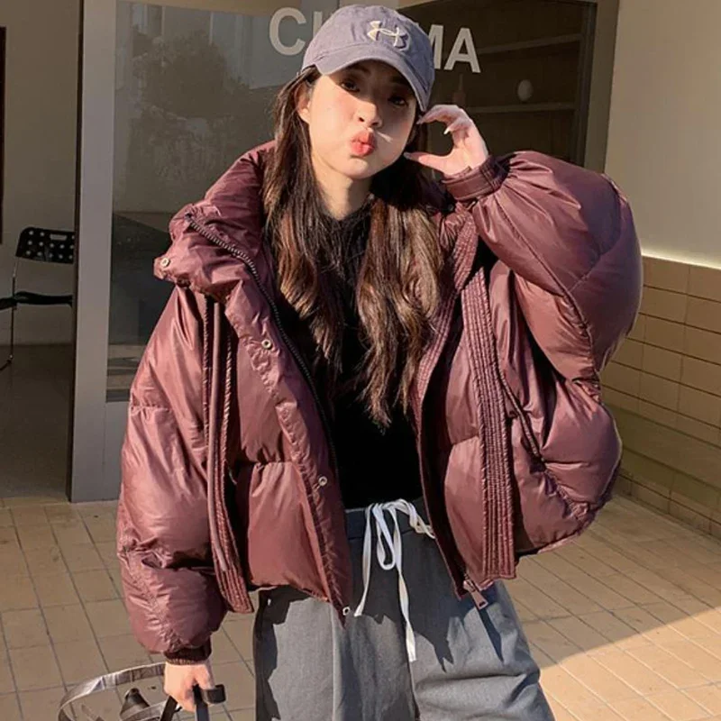 Зимнее пальто с капюшоном, женское новое корейское повседневное свободное пальто с хлопковой подкладкой, женские теплые пуховики с подкладкой для женщин JJ637
Зимнее пальто с капюшоном, женское новое корейское повседневное свободное пальто с хлопковой подкладкой, женские теплые пуховики с подкладкой для женщин JJ637