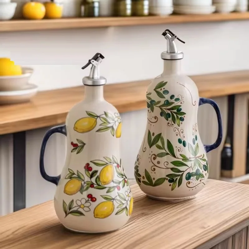 Creative Ceramic Vinegar Oil Bottle Hand-painted Seasoning Bottle Kitchen Olive Oil Bottle Soy Sauce Kettle Kitchen Supplies
Creative Ceramic Vinegar Oil Bottle Hand-painted Seasoning Bottle Kitchen Olive Oil Bottle Soy Sauce Kettle Kitchen Supplies