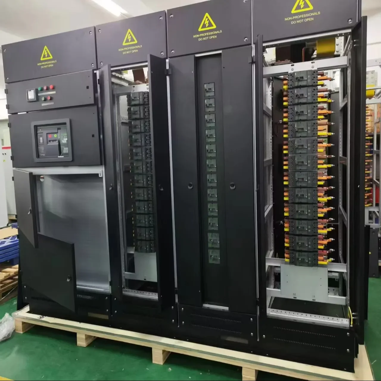 Custom 4000A 2500A 800 Amp Electrical Panel Box Low Voltage Switchgear Cabinet Electric Panel Boards
Custom 4000A 2500A 800 Amp Electrical Panel Box Low Voltage Switchgear Cabinet Electric Panel Boards