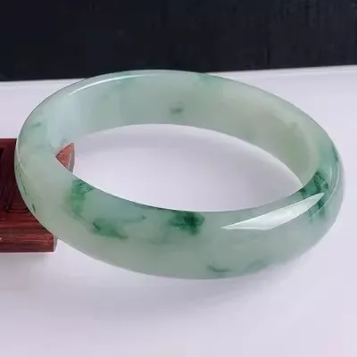 Natural Myanmar Jade 54mm-62mm bracelet exquisite princess bracelet to send girlfriend to send mother Hetian jade
Natural Myanmar Jade 54mm-62mm bracelet exquisite princess bracelet to send girlfriend to send mother Hetian jade