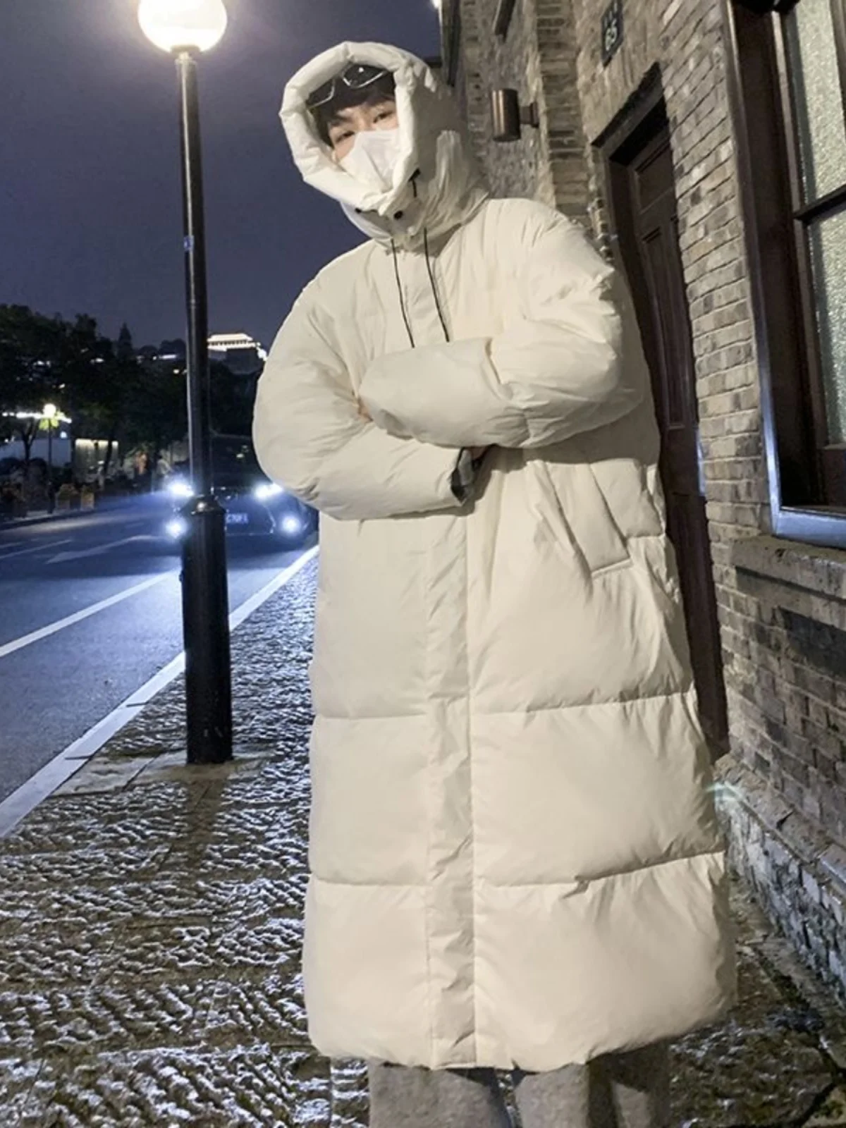 Теплый пуховый хлопковый тюре, мужской свободный крой средней длины с капюшоном, прочная ткань из бычьей ткани, молодежная модная повседневная одежда, застежка-молния
Теплый пуховый хлопковый тюре, мужской свободный крой средней длины с капюшоном, прочная ткань из бычьей ткани, молодежная модная повседневная одежда, застежка-молния