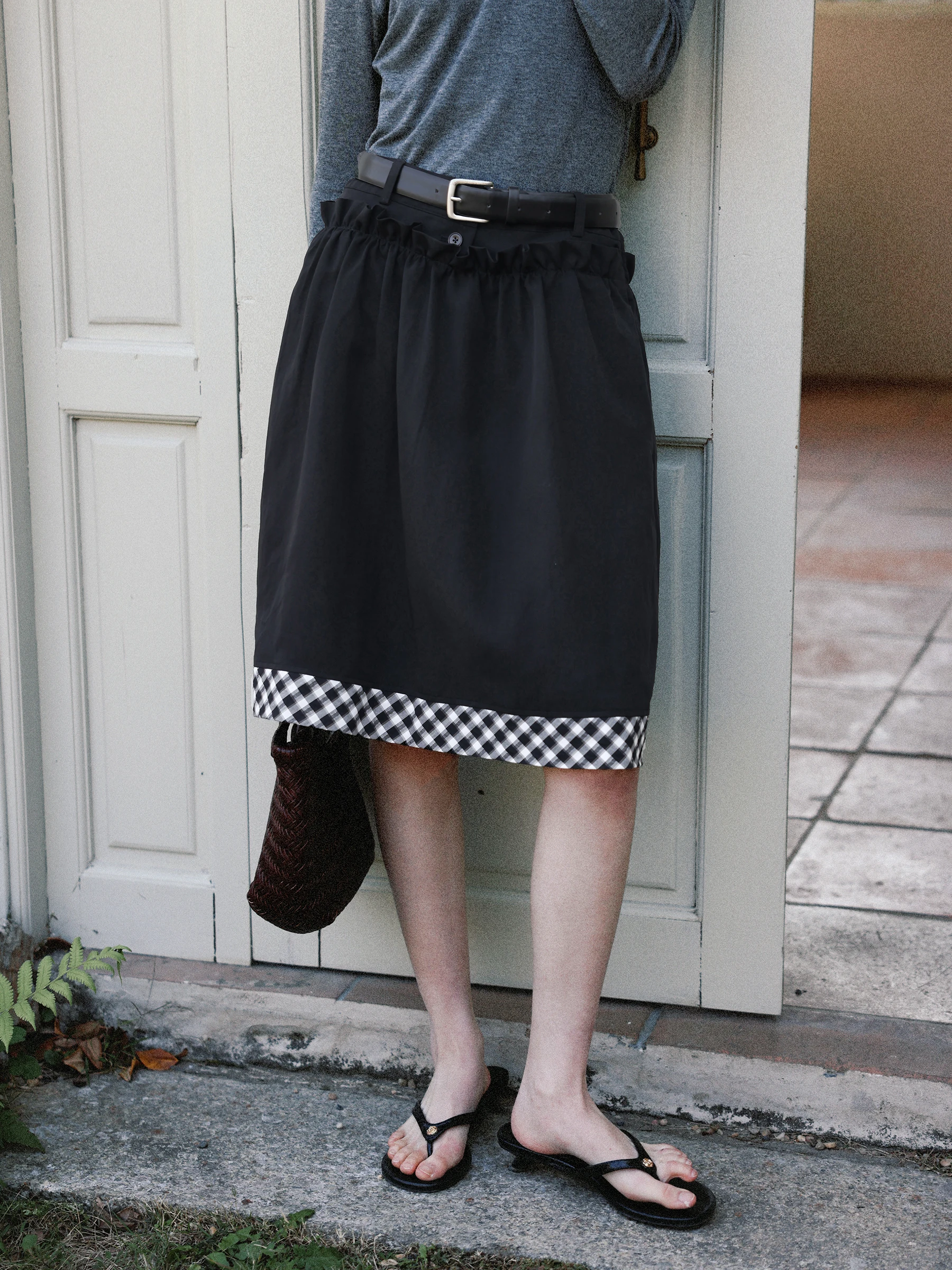 MUNNS "Light Commuting" Mixed Fiber Plaid Elastic Waist A-Line Straight Cut Retro Skirt Casual French Style Skirt
MUNNS "Light Commuting" Mixed Fiber Plaid Elastic Waist A-Line Straight Cut Retro Skirt Casual French Style Skirt