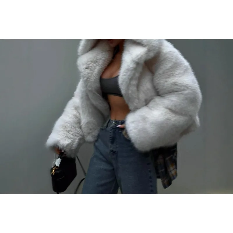 Hooded Artificial Fur Imitation Fur Coat Coat Autumn and Winter Short Women's Top
Hooded Artificial Fur Imitation Fur Coat Coat Autumn and Winter Short Women's Top