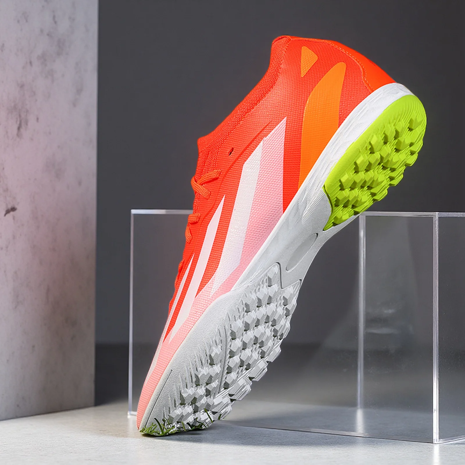 Studded Football Boots Men Women Non Slip Training Soccer Shoes Cleats TF/FG Original Professional Football Shoes Comfortable
Studded Football Boots Men Women Non Slip Training Soccer Shoes Cleats TF/FG Original Professional Football Shoes Comfortable