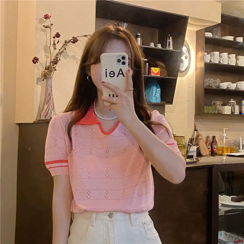 Chic Korean Women's T Shirt Tee Basic Clothes Y2K Fairy Sweet Tee Fashion Elegant Casual Patchwork Turn Down Collar Clothing Top
Chic Korean Women's T Shirt Tee Basic Clothes Y2K Fairy Sweet Tee Fashion Elegant Casual Patchwork Turn Down Collar Clothing Top