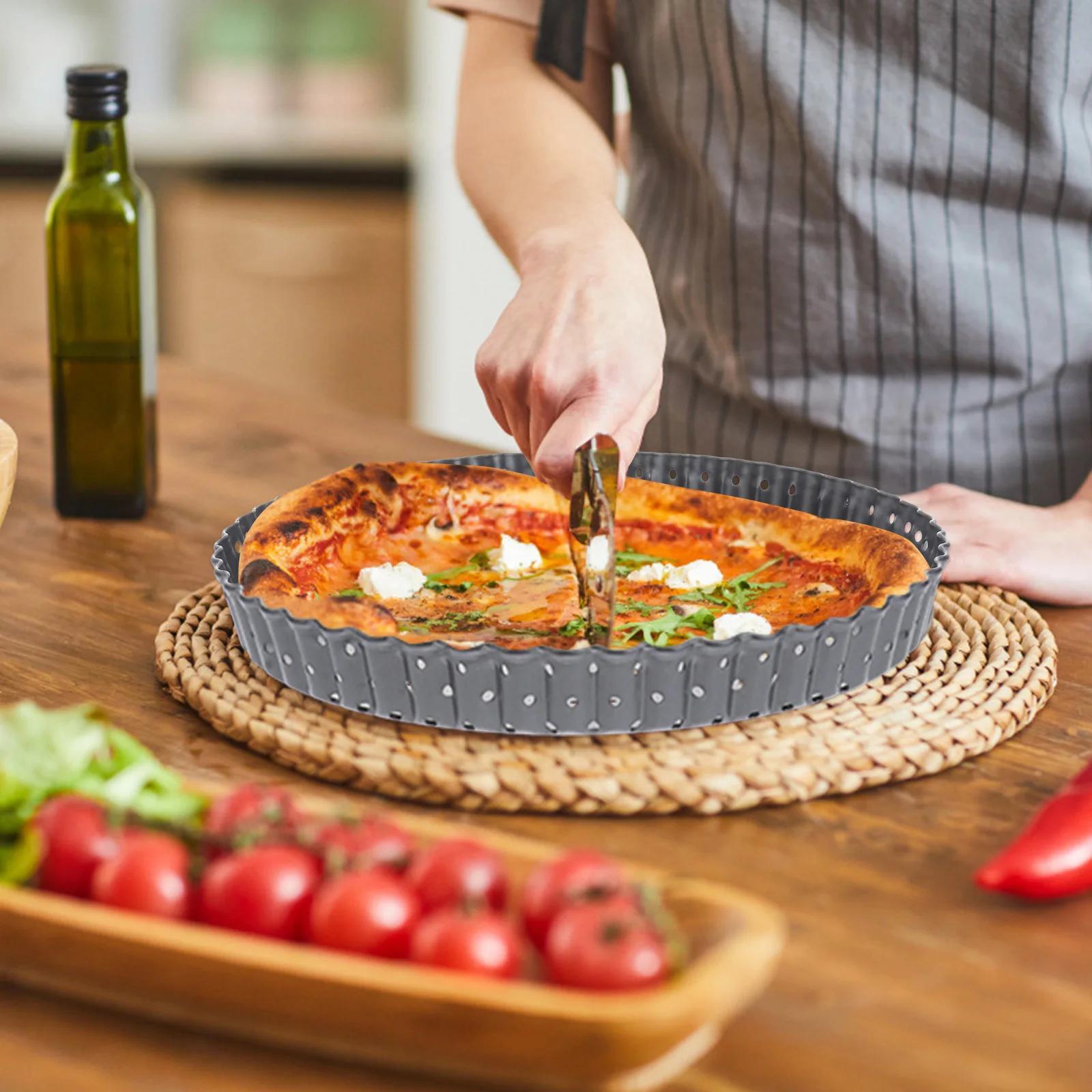 Round 8 Inch Non-Stick Pizza Baking Pan Carbon Steel Removable Bottom Pie Tart Pan Baking Tool Quiche Tool Pizza Pans with Holes
Round 8 Inch Non-Stick Pizza Baking Pan Carbon Steel Removable Bottom Pie Tart Pan Baking Tool Quiche Tool Pizza Pans with Holes