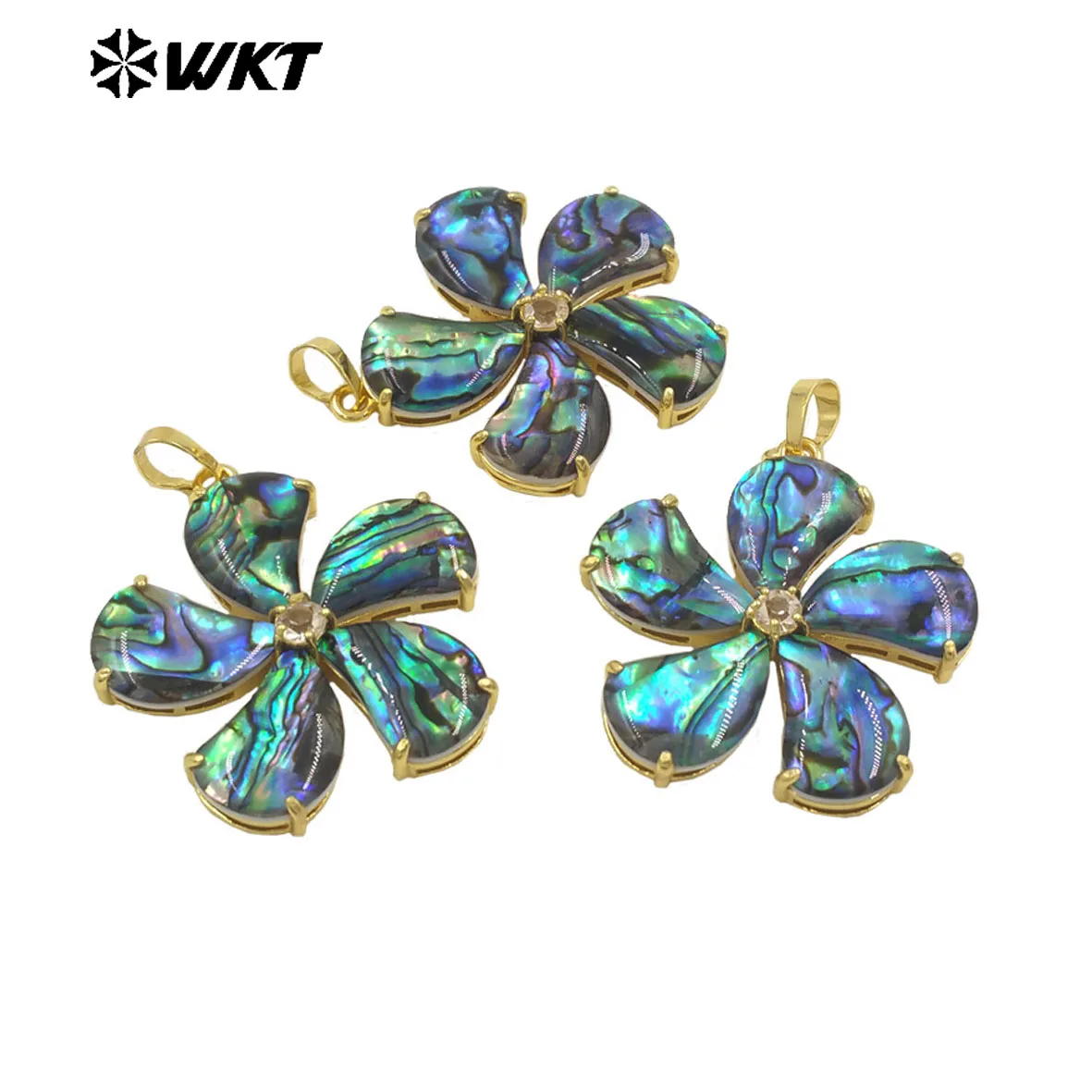 WT-JP403 Beautiful Fashion Gold Plated Flower Shape Pendant Natural Abalone Shell With Little Zircon For Ladies Jewelry Making
WT-JP403 Beautiful Fashion Gold Plated Flower Shape Pendant Natural Abalone Shell With Little Zircon For Ladies Jewelry Making