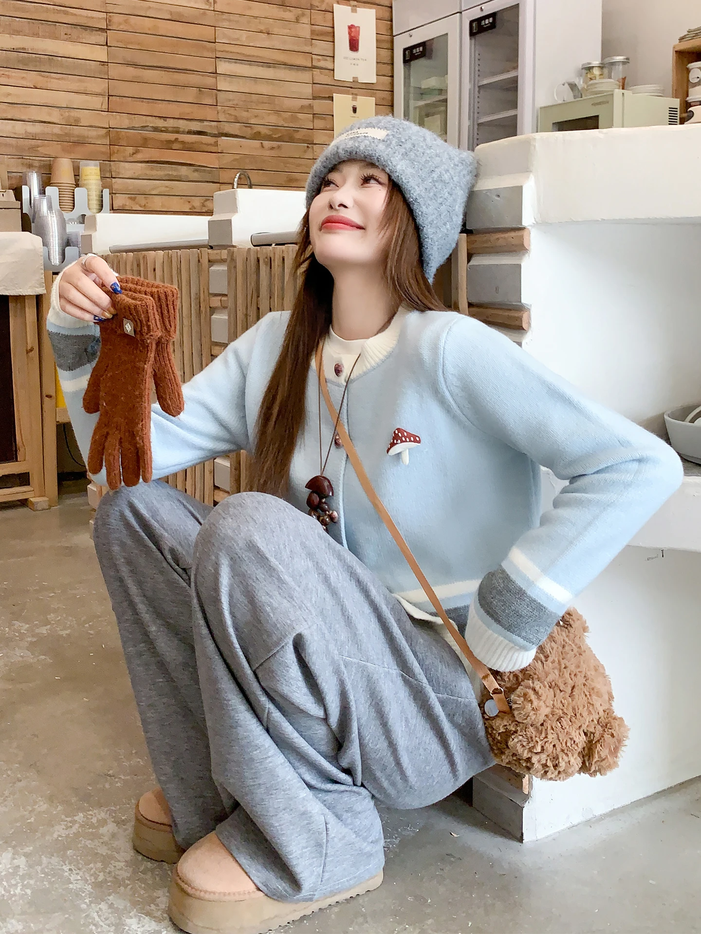 Soft Cozy Korean Sle Blue Striped Knitted Cardigan Women's Winter ort Sweater Top Buttoned Warm Heart Design Commute Sle
Soft Cozy Korean Sle Blue Striped Knitted Cardigan Women's Winter ort Sweater Top Buttoned Warm Heart Design Commute Sle