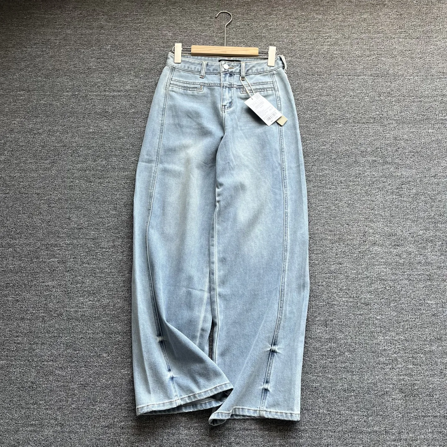 High Waist Wide Leg Jeans Women's Loose Straight Casual Long Pants Spring Summer High Quality Slimming Washed Denim
High Waist Wide Leg Jeans Women's Loose Straight Casual Long Pants Spring Summer High Quality Slimming Washed Denim