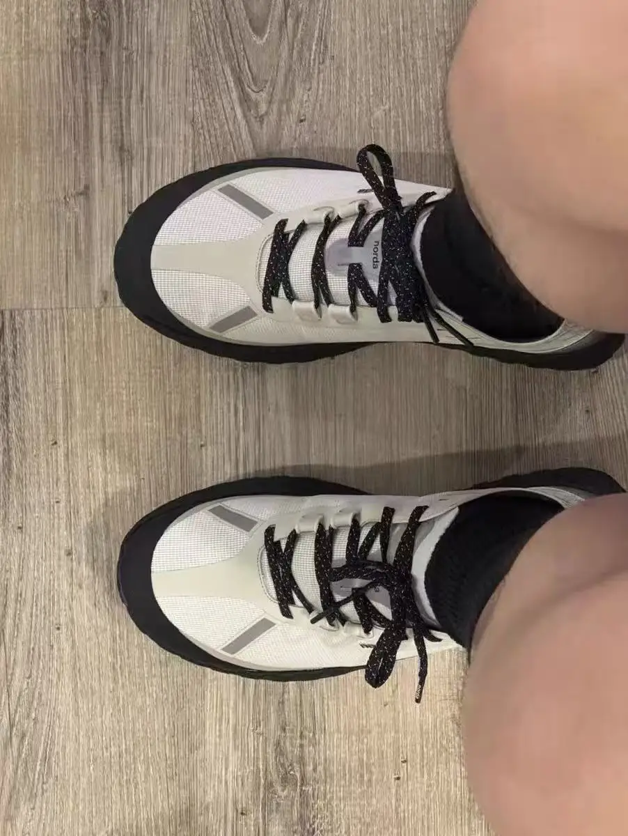 2025 Summer Best-Selling Outdoor Hiking Shoes Superior Traction Breathable Design Unisex Outdoor Hiking Casual Style
2025 Summer Best-Selling Outdoor Hiking Shoes Superior Traction Breathable Design Unisex Outdoor Hiking Casual Style