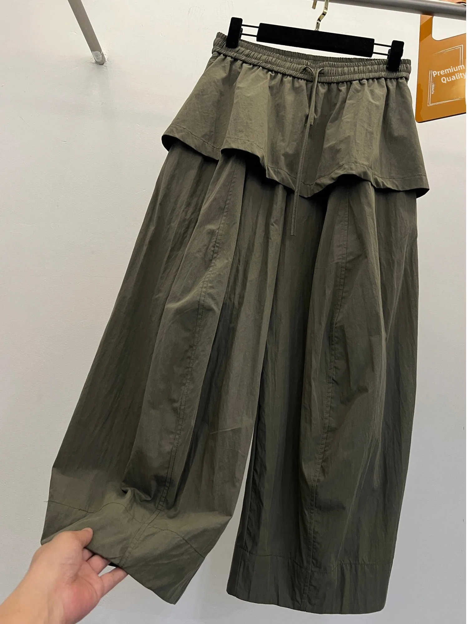 plus Size High Waist Elastic Wide Leg Pants Nine Points Summer Women's Clothing European Style Loose Fit Trousers with Belt
plus Size High Waist Elastic Wide Leg Pants Nine Points Summer Women's Clothing European Style Loose Fit Trousers with Belt