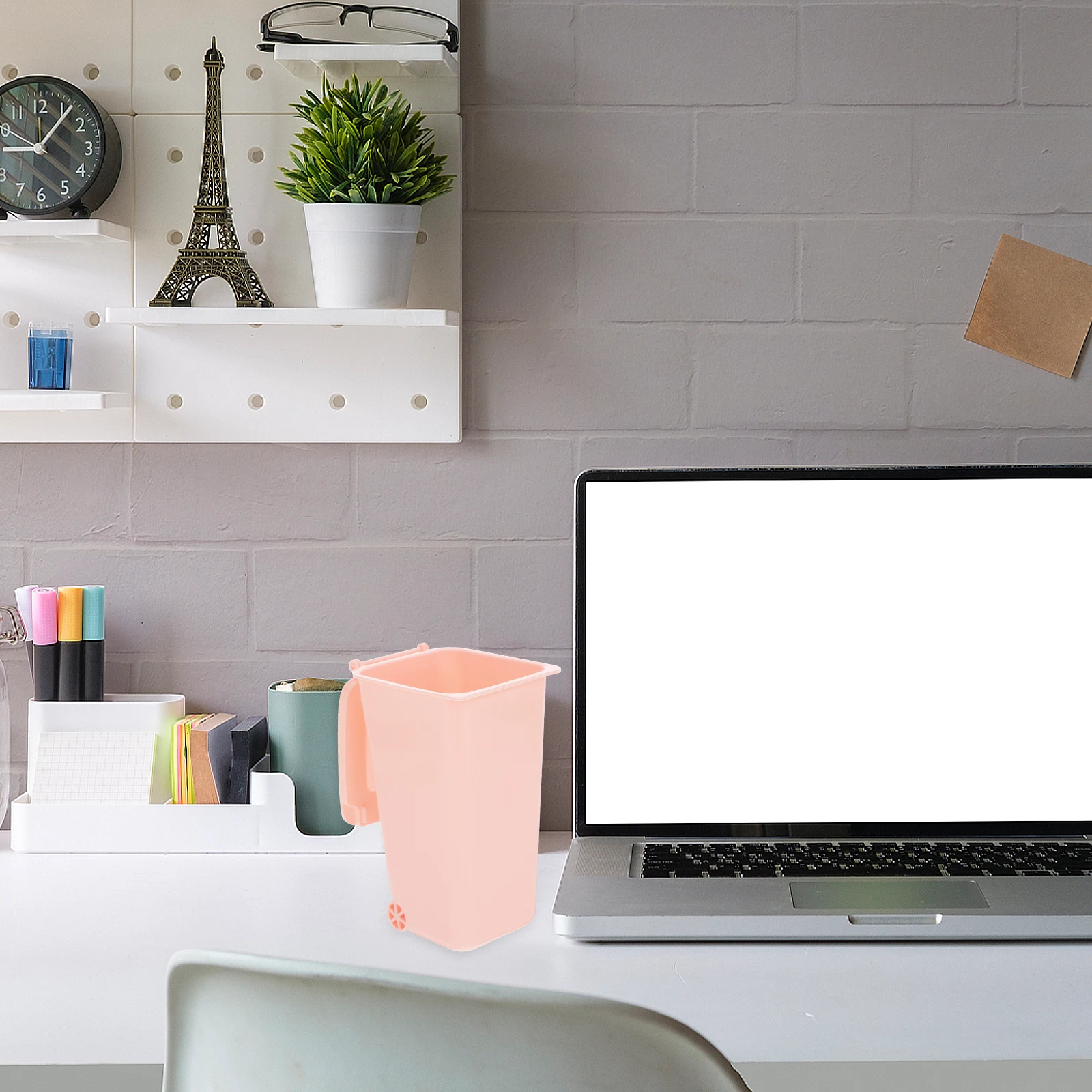 Desktop Storage Box Elegant Office Bedroom Garbage Can Decorative Trash Trashcan Small Pen Holder
Desktop Storage Box Elegant Office Bedroom Garbage Can Decorative Trash Trashcan Small Pen Holder