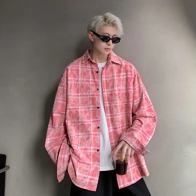 Tie-dye Long-sleeved Plaid Shirt Men Versatile Trendy High Street Lapel Jacket
Tie-dye Long-sleeved Plaid Shirt Men Versatile Trendy High Street Lapel Jacket