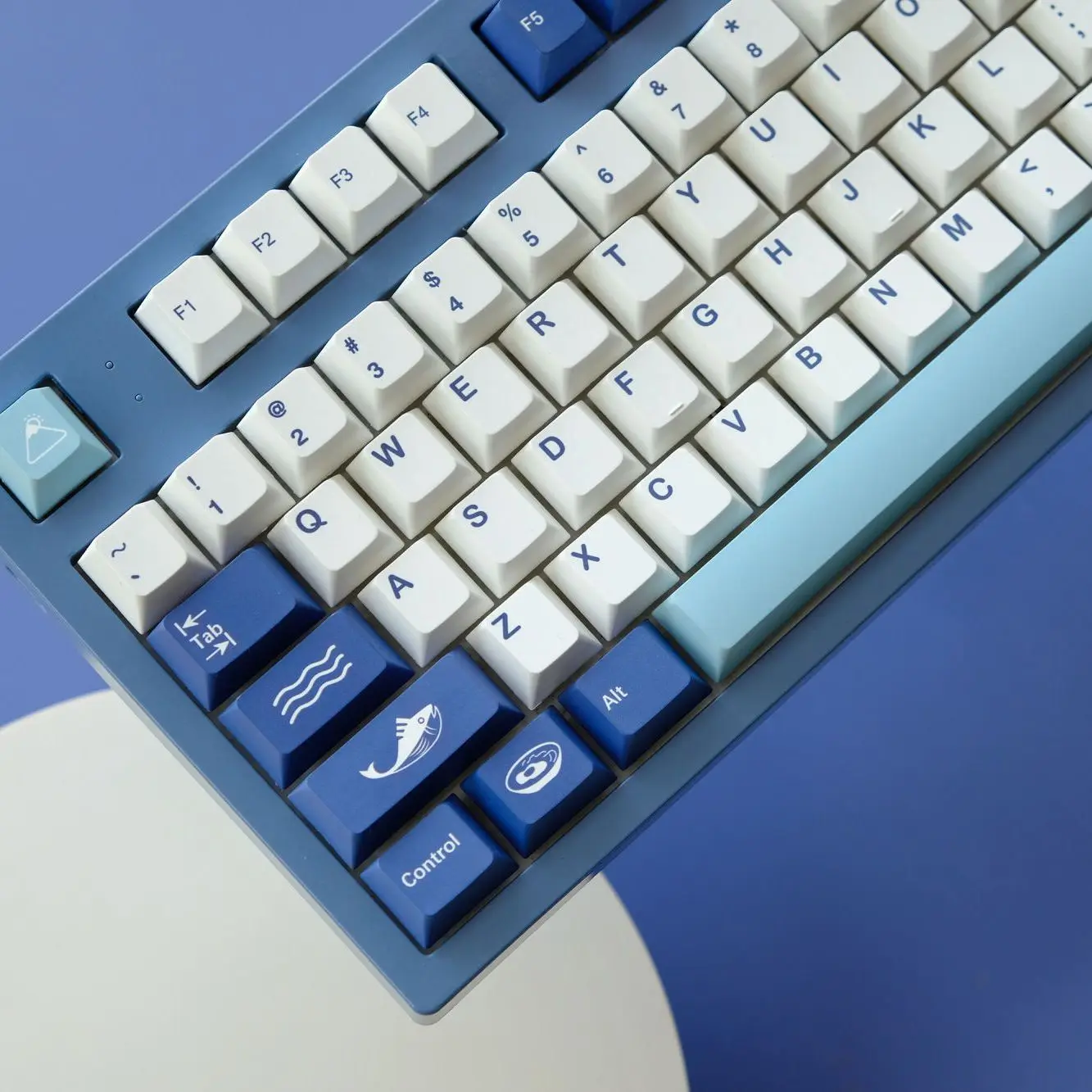 GMK Chaoshi, original high PBT sublimation personalized keycaps, mechanical keyboard caps, white 142 pcs
GMK Chaoshi, original high PBT sublimation personalized keycaps, mechanical keyboard caps, white 142 pcs