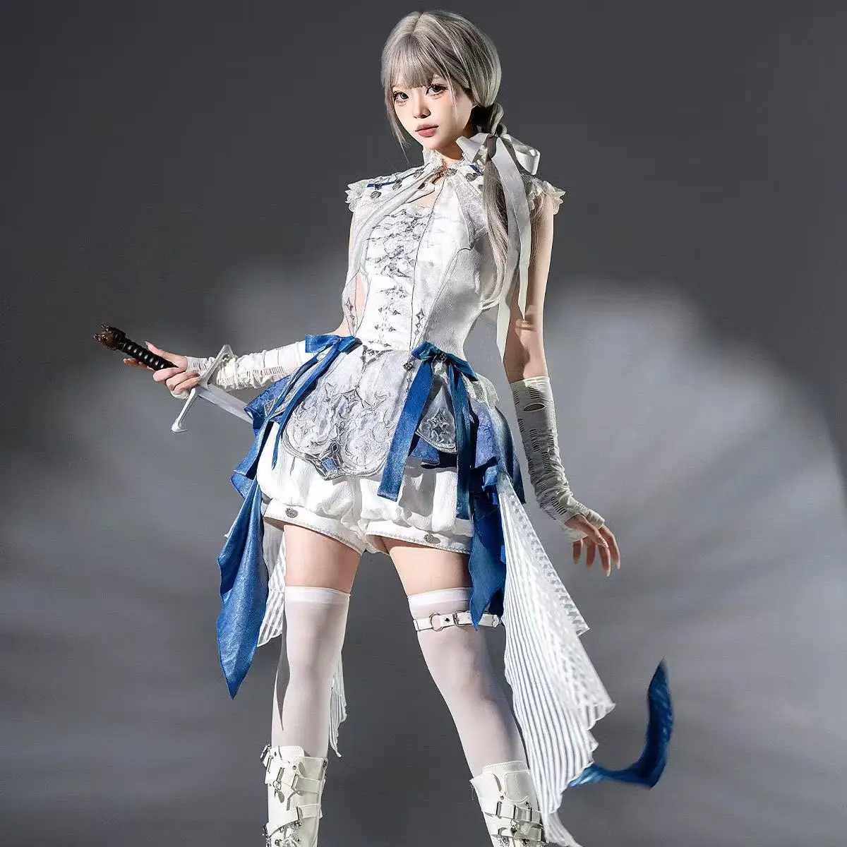 Stylish Anime Lolita Cosplay Costume Girls Blue Dragon Bones Strap Skirt Shawl Shorts Set Vintage Summer Coswear Outfits COS
Stylish Anime Lolita Cosplay Costume Girls Blue Dragon Bones Strap Skirt Shawl Shorts Set Vintage Summer Coswear Outfits COS