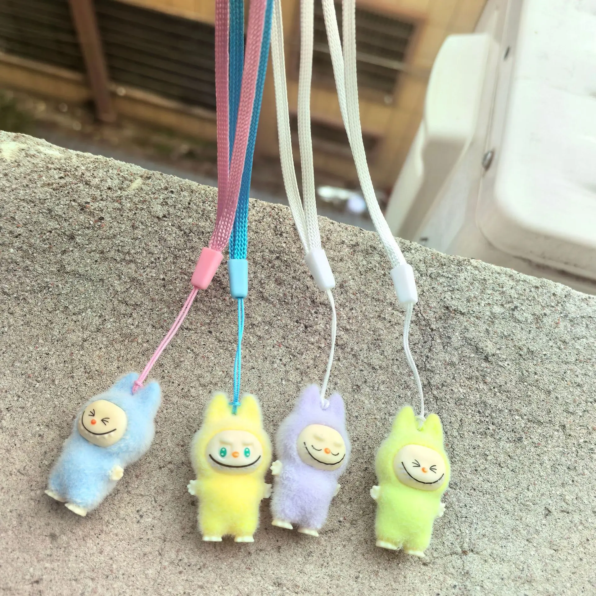Labubu Flocking Doll Blind Box Keychain Decoration Blind Draw Bag Pendant Decoration Cute Flocking Toy Holiday Gift
Labubu Flocking Doll Blind Box Keychain Decoration Blind Draw Bag Pendant Decoration Cute Flocking Toy Holiday Gift