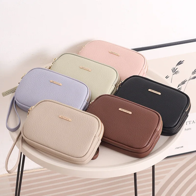 Женское хранилище для удостоверений личности из искусственной кожи, ручная косметичка, портативная свободная смена, многофункциональный клатч
Женское хранилище для удостоверений личности из искусственной кожи, ручная косметичка, портативная свободная смена, многофункциональный клатч