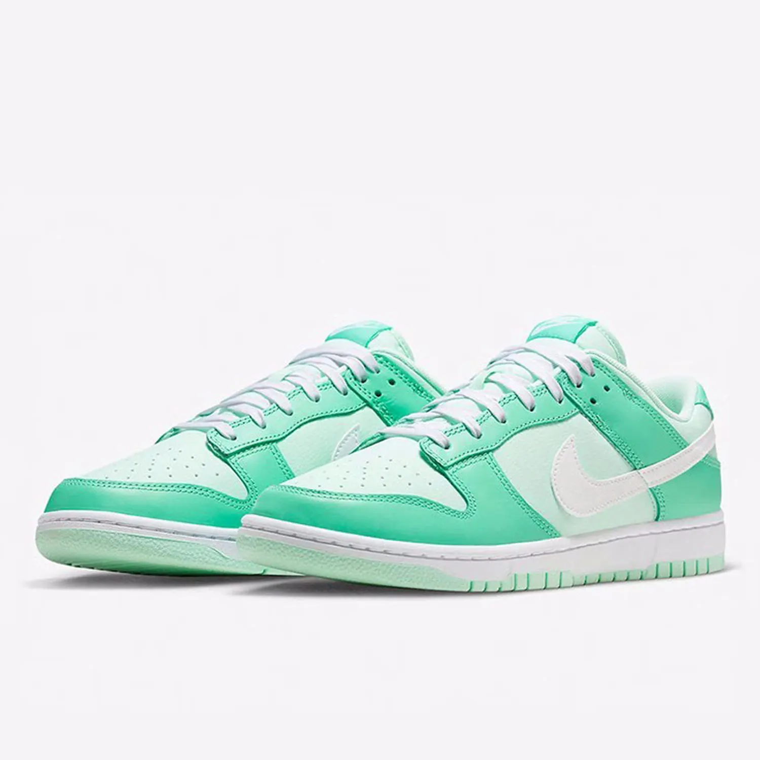 Оригинальные мужские удобные и прочные кроссовки Nike Dunk для спорта и отдыха DJ6188-301
Оригинальные мужские удобные и прочные кроссовки Nike Dunk для спорта и отдыха DJ6188-301