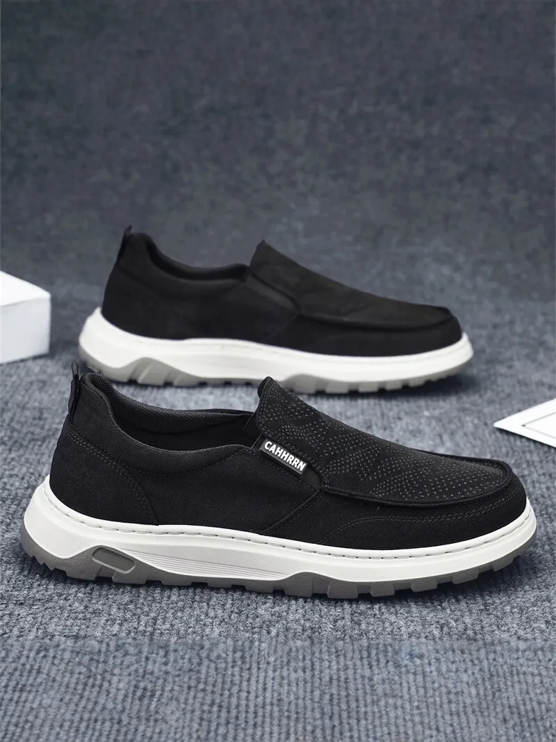 Casual Canvas Men's Shoes Slip-On Soft Bottom Anti-Slip Leisure Board Shoes Beijing Style Flat Footwear Spring Summer Collection
Casual Canvas Men's Shoes Slip-On Soft Bottom Anti-Slip Leisure Board Shoes Beijing Style Flat Footwear Spring Summer Collection