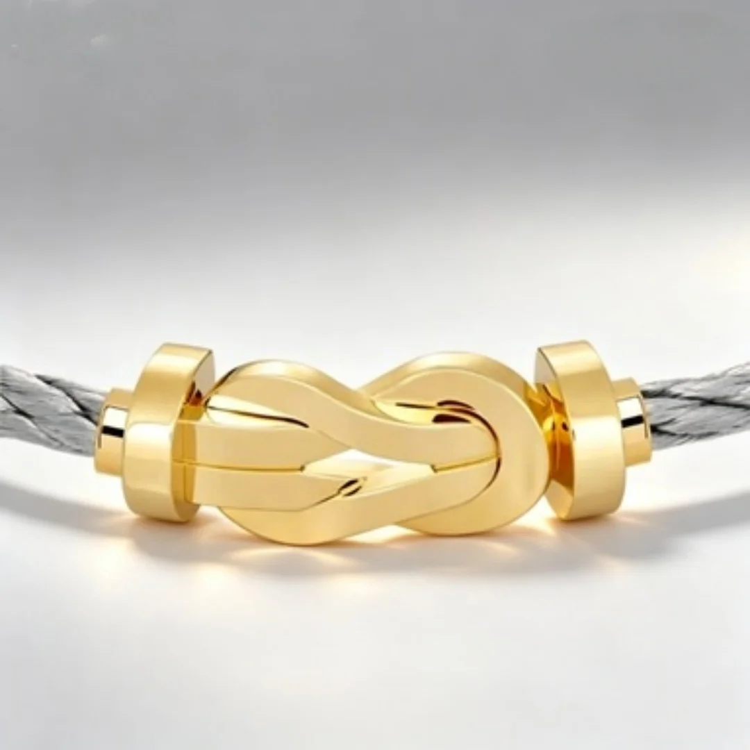 European and American luxury high-end gold knot versatile bracelet
European and American luxury high-end gold knot versatile bracelet