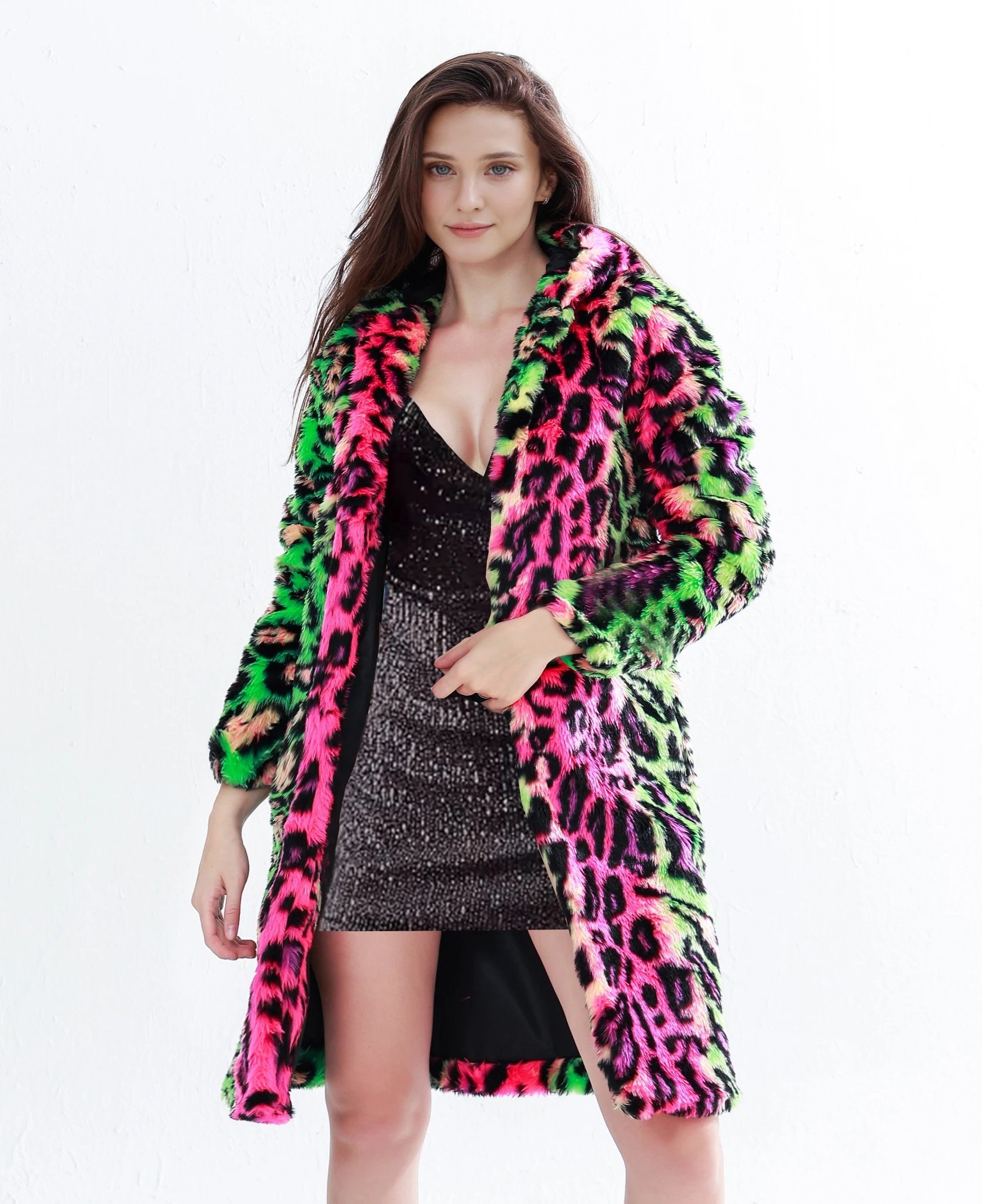 FHILLINUO Faux Fur Coat Women's Jacket Winter Fashion Warm Thick Leopard Print Plus Size Especially Fake Fur Cold Coat
FHILLINUO Faux Fur Coat Women's Jacket Winter Fashion Warm Thick Leopard Print Plus Size Especially Fake Fur Cold Coat