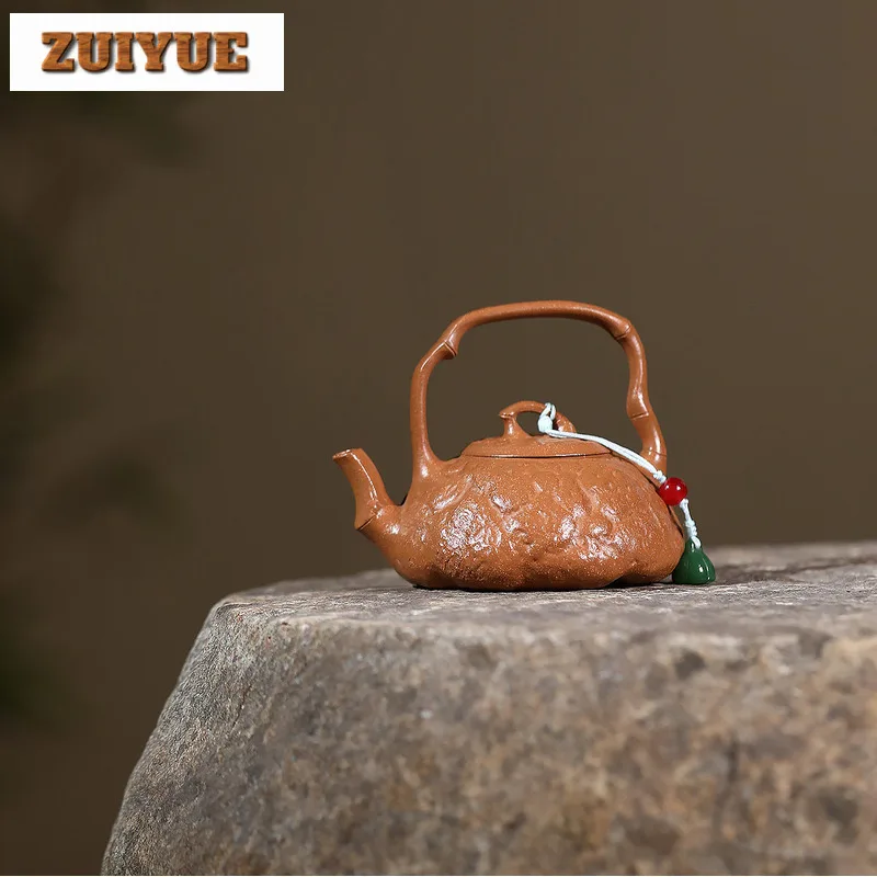 130ml Vintage Yixing Purple Clay Teapots Handmade Gong Chun Lifting Handle Pot Raw Ore Downhill Mud Kettle Chinese Zisha Tea Set
130ml Vintage Yixing Purple Clay Teapots Handmade Gong Chun Lifting Handle Pot Raw Ore Downhill Mud Kettle Chinese Zisha Tea Set