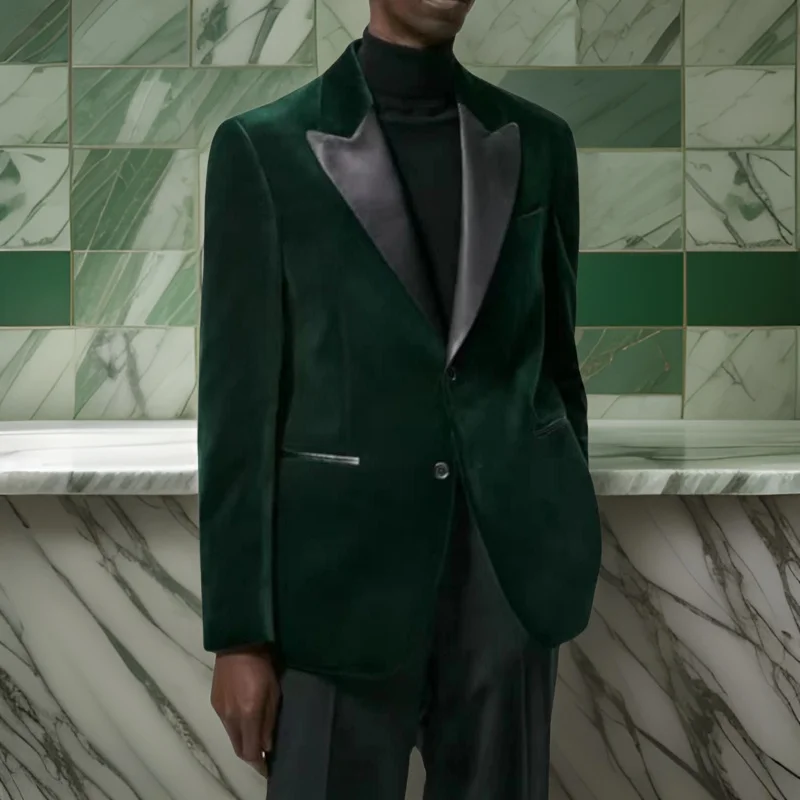African Suits Sets for Men 2 Pcs Peak Lapel Velvet Jacket with Pants Custom Made Wedding Groom Tuxedo Male Fashion Style 2024
African Suits Sets for Men 2 Pcs Peak Lapel Velvet Jacket with Pants Custom Made Wedding Groom Tuxedo Male Fashion Style 2024