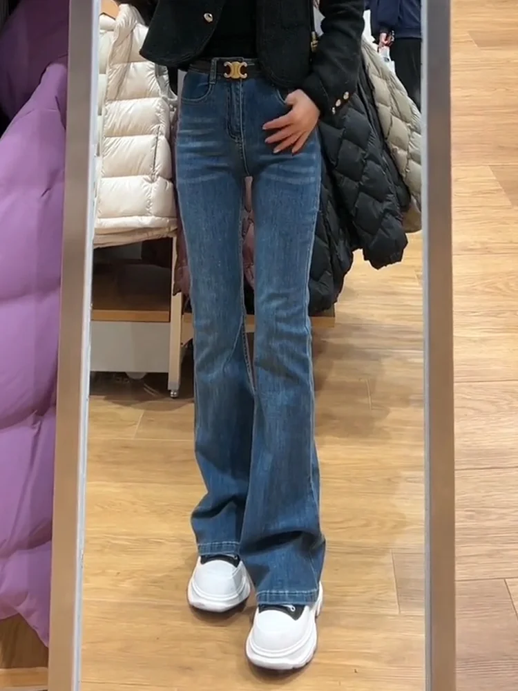 Женские джинсы-клеш с высокой талией для весны и осени, универсальные, утягивающие, маленьких размеров, повседневные, с высокой талией
Женские джинсы-клеш с высокой талией для весны и осени, универсальные, утягивающие, маленьких размеров, повседневные, с высокой талией