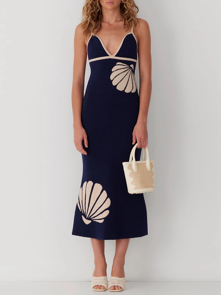 Women Beach Vacation Dress Summer Seashells Print Sleeveless Backless V Neck Long Knit Cami Dress
Women Beach Vacation Dress Summer Seashells Print Sleeveless Backless V Neck Long Knit Cami Dress