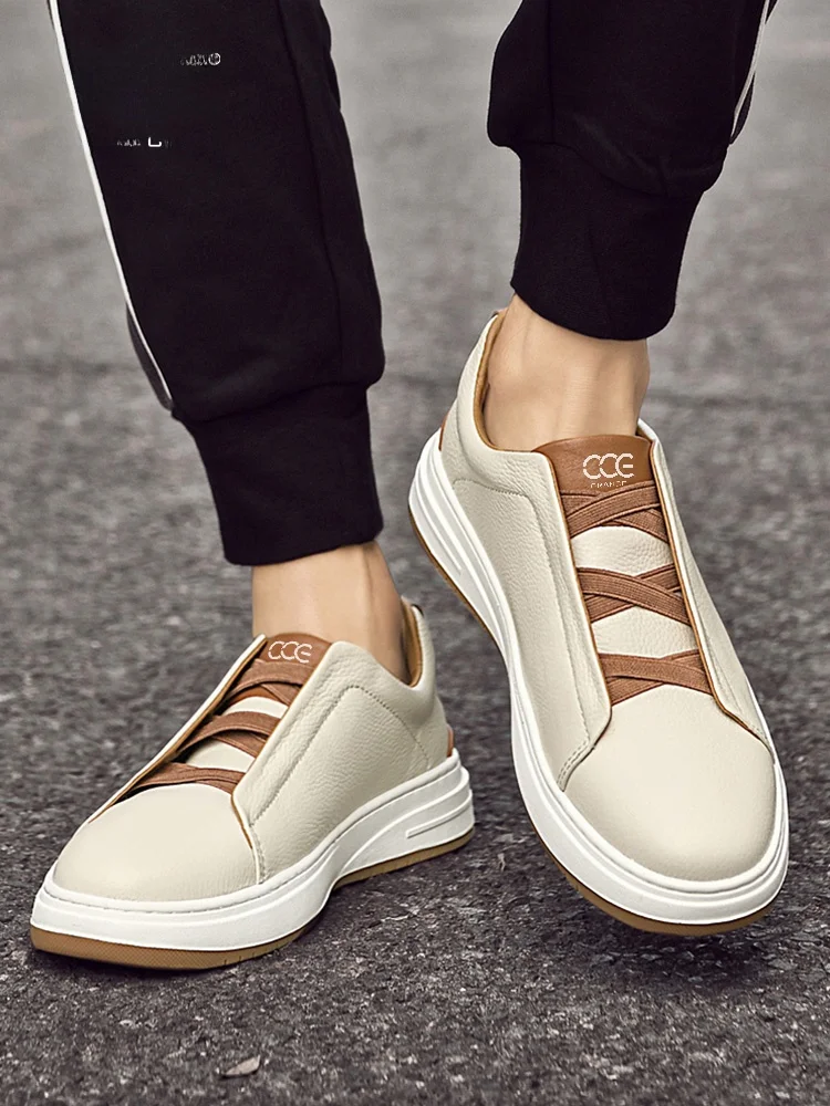 CCE Genuine Leather Men's Casual Shoes Lightweight Board Shoes Breathable Trendy Sports Slip-On Shoes Spring 2024 Collection
CCE Genuine Leather Men's Casual Shoes Lightweight Board Shoes Breathable Trendy Sports Slip-On Shoes Spring 2024 Collection