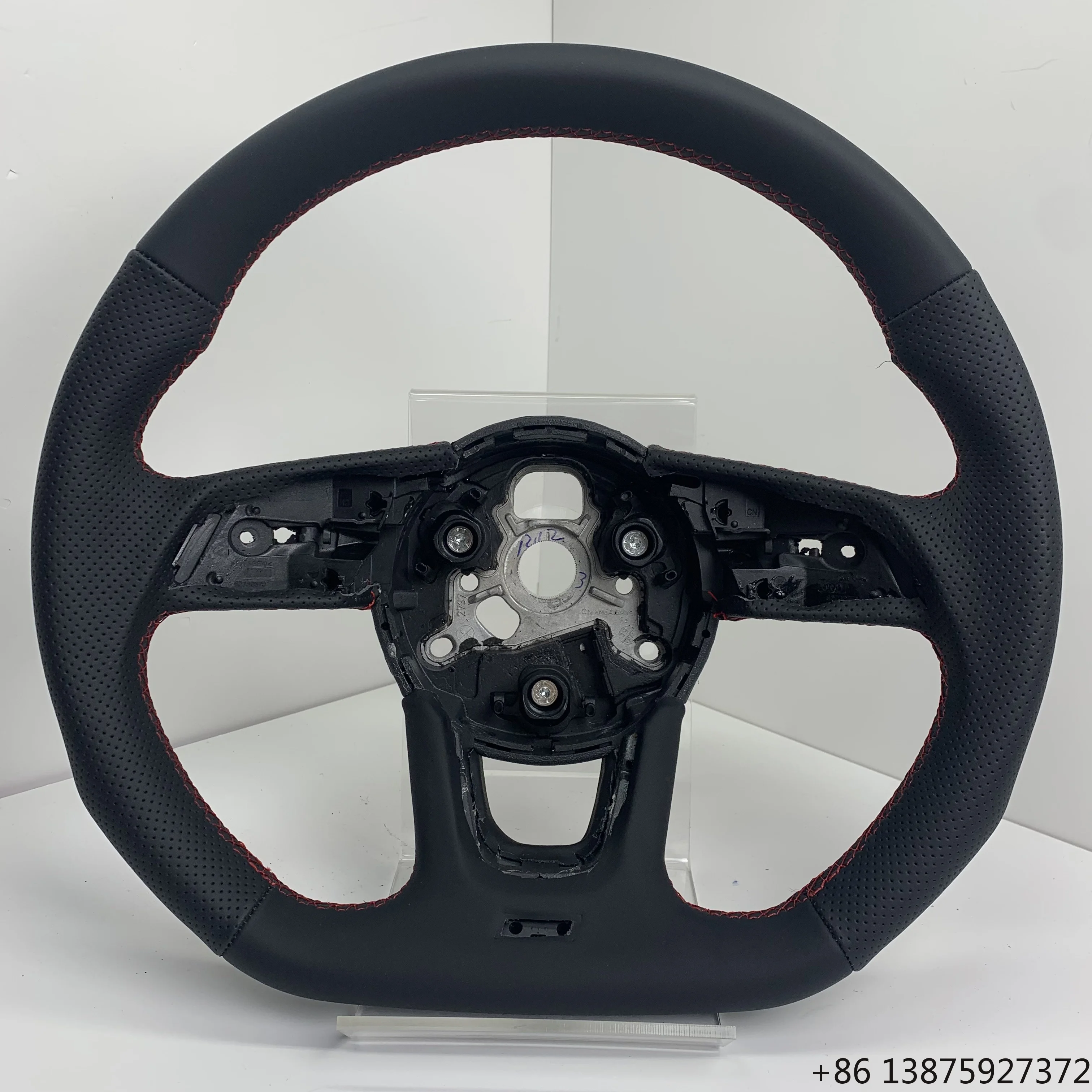 Half Perforate Leather Carbon Fiber Steering Wheel Suitable for B9 A3 A4 A5 RS3RS4 RS5 S3 S4 S5 A6 A7A8 Q5Q7 Q8 TT R8 Model
Half Perforate Leather Carbon Fiber Steering Wheel Suitable for B9 A3 A4 A5 RS3RS4 RS5 S3 S4 S5 A6 A7A8 Q5Q7 Q8 TT R8 Model