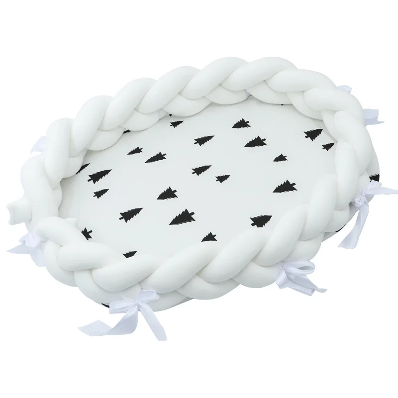 Infant Weaving Plush Knot Crib Outdoor Travel Play Bed Portable Bed Bionic Isolation Bed in Bed Baby Knot Crib Bumper Room Decor
Infant Weaving Plush Knot Crib Outdoor Travel Play Bed Portable Bed Bionic Isolation Bed in Bed Baby Knot Crib Bumper Room Decor