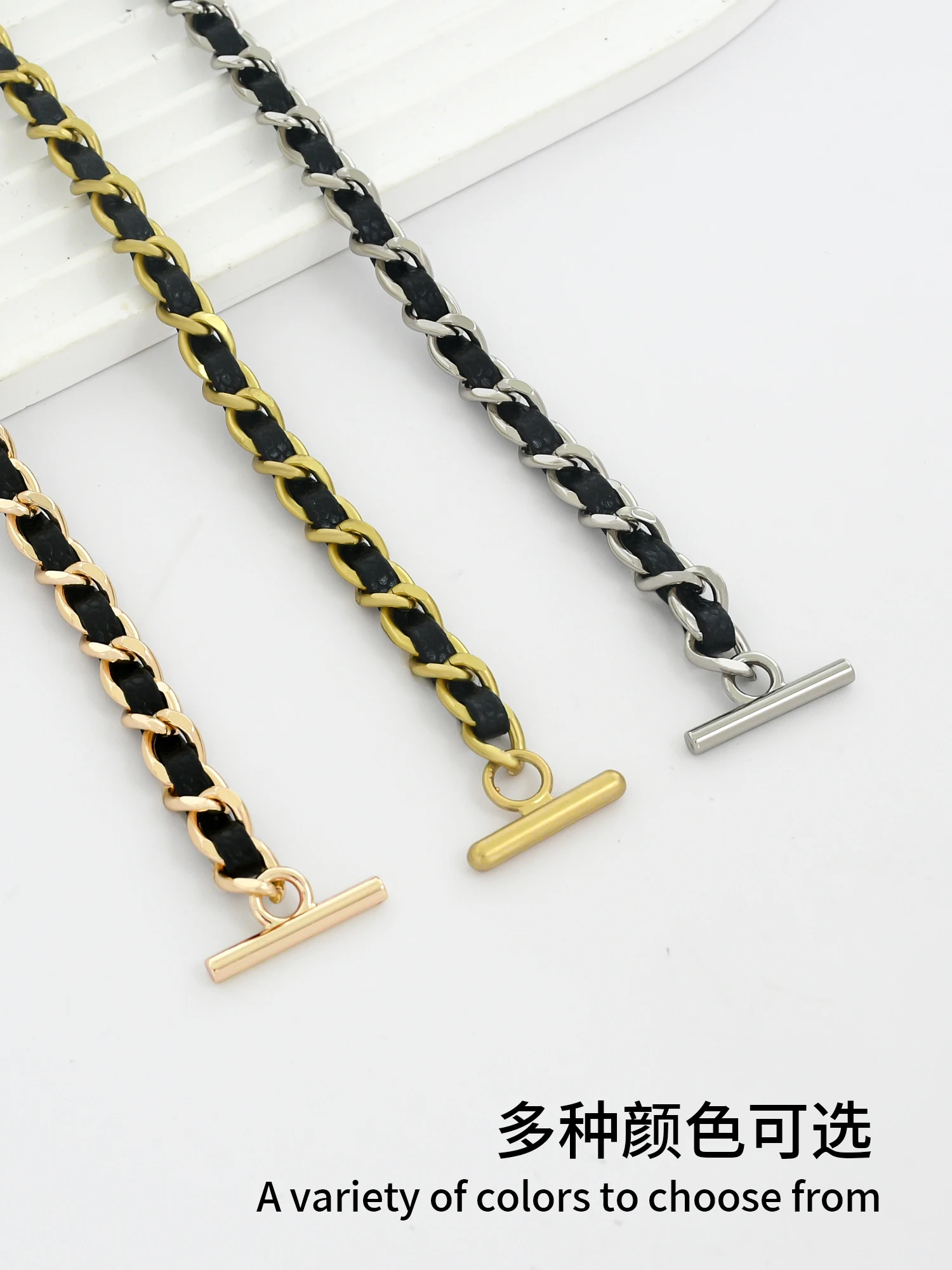 Цепочка с узором личи, модель 25, модификация сумки для ланч-бокса, сменный плечевой ремень, кожаная цепочка, диагональный перекрестный плечевой ремень
Цепочка с узором личи, модель 25, модификация сумки для ланч-бокса, сменный плечевой ремень, кожаная цепочка, диагональный перекрестный плечевой ремень