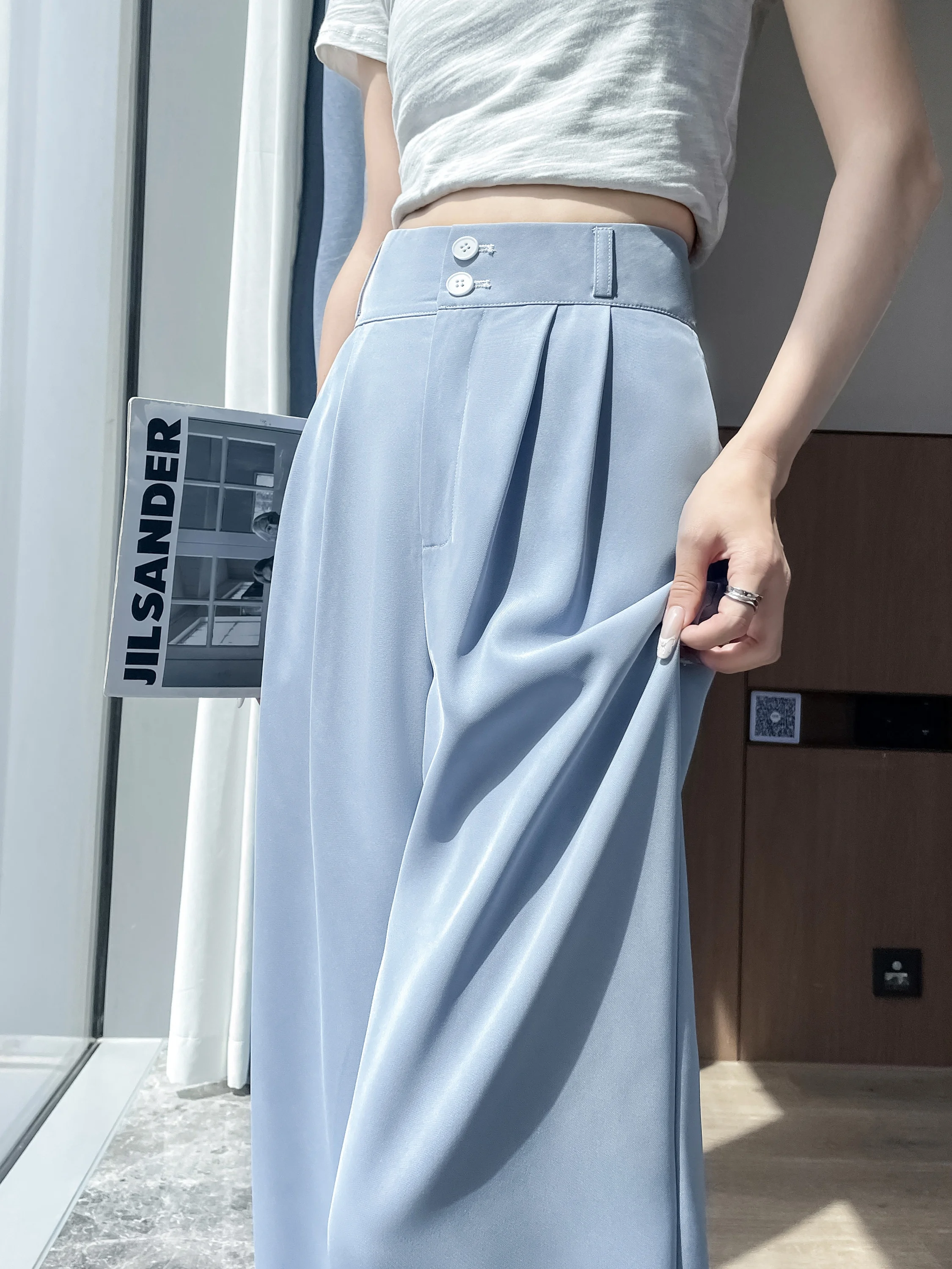 Blue Ice Silk Wide Leg Pants Women's Summer Thin High Waist Loose Straight Casual Floor-Length Trousers Suiting Commute Style
Blue Ice Silk Wide Leg Pants Women's Summer Thin High Waist Loose Straight Casual Floor-Length Trousers Suiting Commute Style
