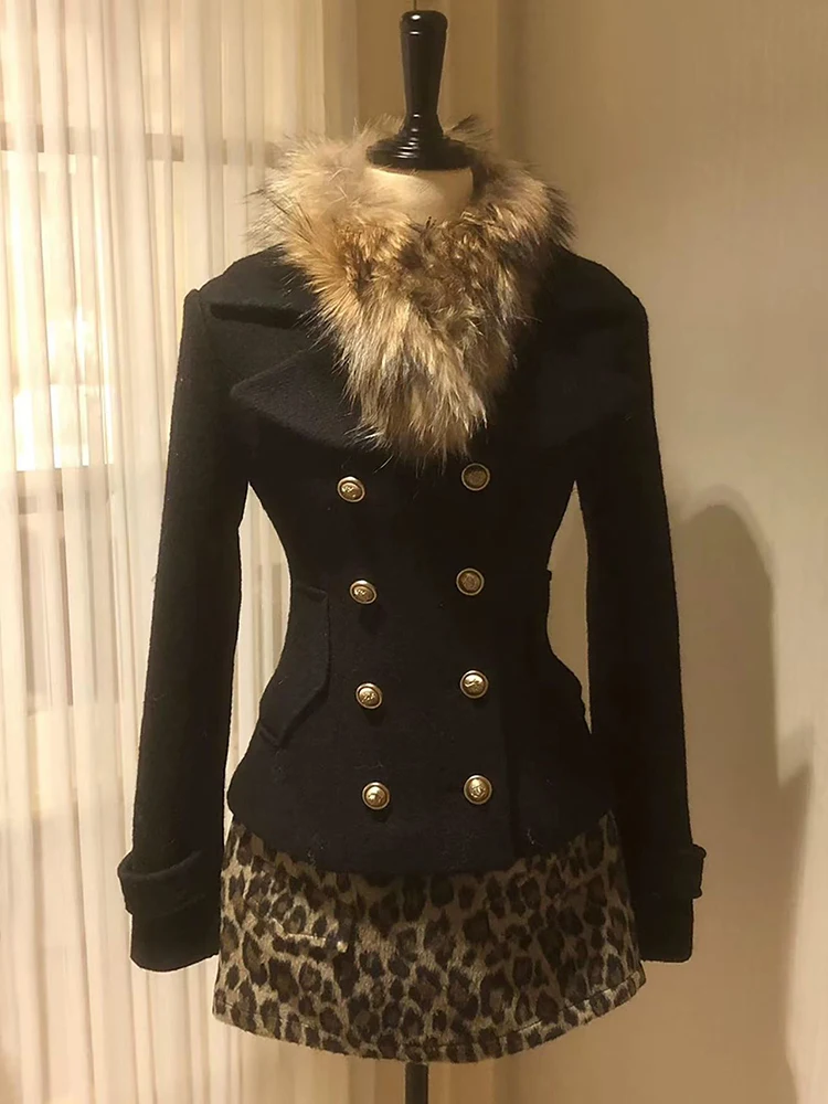 Женский костюм из искусственной шерсти Y2K, модный роскошный меховой воротник, куртка, юбки, комплект из 2 предметов, корейский тонкий лоскутный мини-юбка, комплект
Женский костюм из искусственной шерсти Y2K, модный роскошный меховой воротник, куртка, юбки, комплект из 2 предметов, корейский тонкий лоскутный мини-юбка, комплект