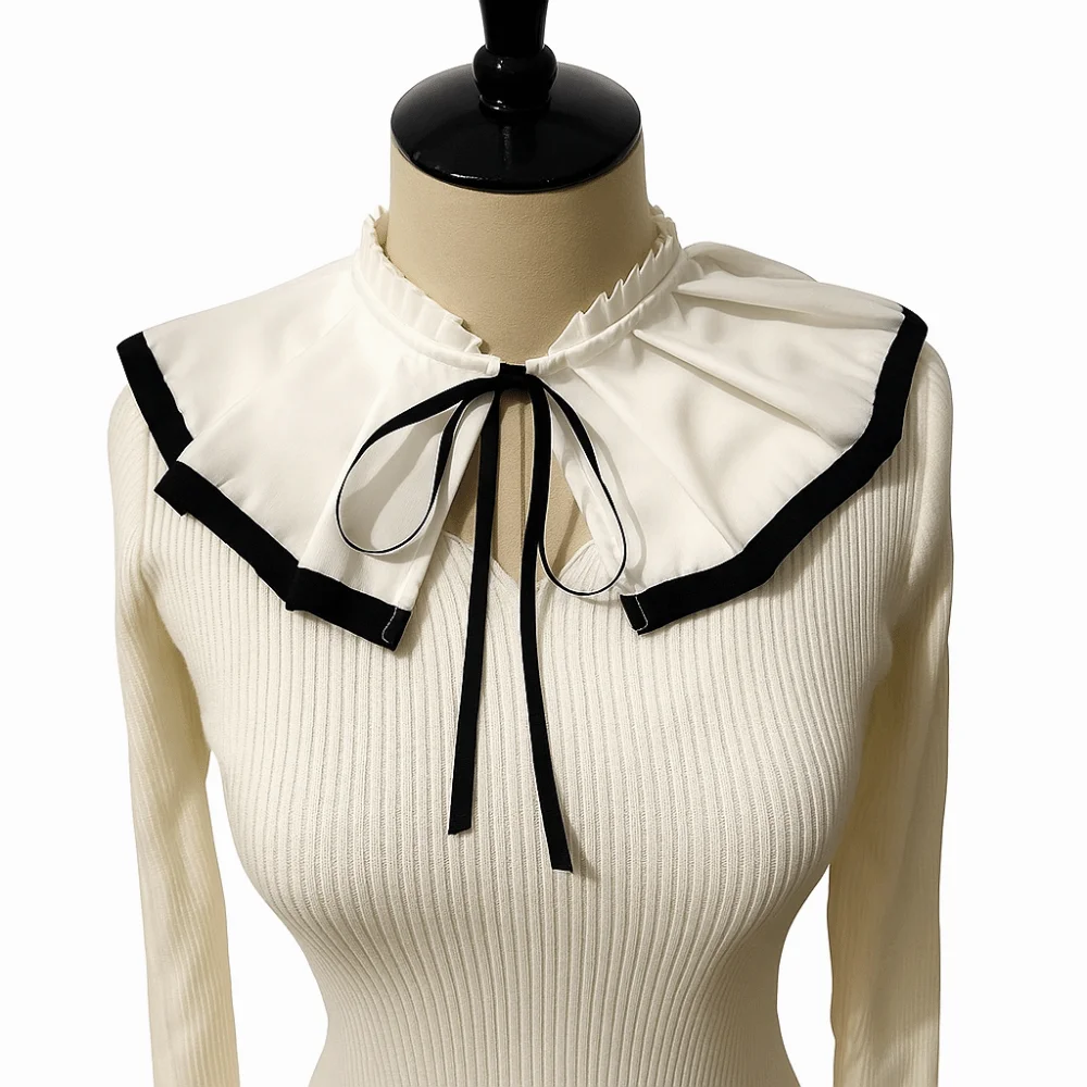 Retro Style Lolita Fake Collar Pleated Design Black White Lapel Cape Detachable Double Layer Clown Costume Shawl Theatrical Use
Retro Style Lolita Fake Collar Pleated Design Black White Lapel Cape Detachable Double Layer Clown Costume Shawl Theatrical Use