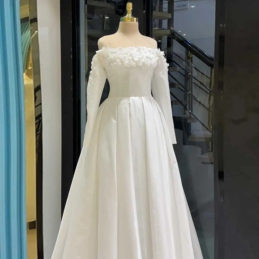 Satin Elegant Wedding Dress Boat Neck Off Shoulder Flower A-Line Pleated Bridal Gown Long Sleeve Backless Party Dresses
Satin Elegant Wedding Dress Boat Neck Off Shoulder Flower A-Line Pleated Bridal Gown Long Sleeve Backless Party Dresses