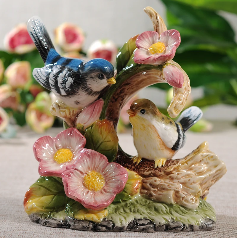 Porcelain Garden Couple Bird Figurine Ceramic Forest Bird Lovers Miniature Valentine's Day Decor Wedding Gift Craft Ornament
Porcelain Garden Couple Bird Figurine Ceramic Forest Bird Lovers Miniature Valentine's Day Decor Wedding Gift Craft Ornament