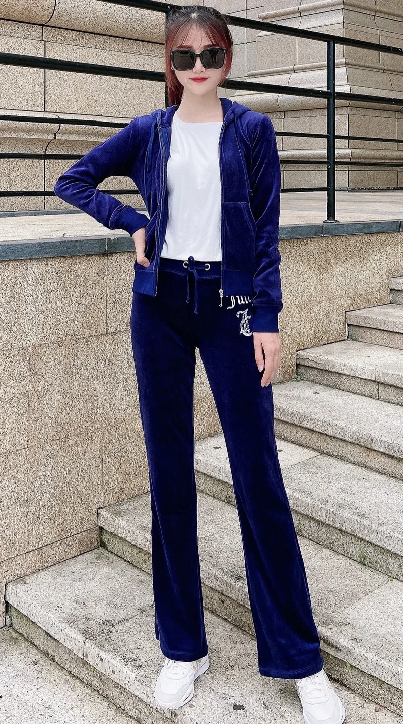Velvet Sports Suit Women'S Cardigan Sweatshirt Long Sleeved Spring And Autumn Hooded Slim Fit With Diamond
Velvet Sports Suit Women'S Cardigan Sweatshirt Long Sleeved Spring And Autumn Hooded Slim Fit With Diamond