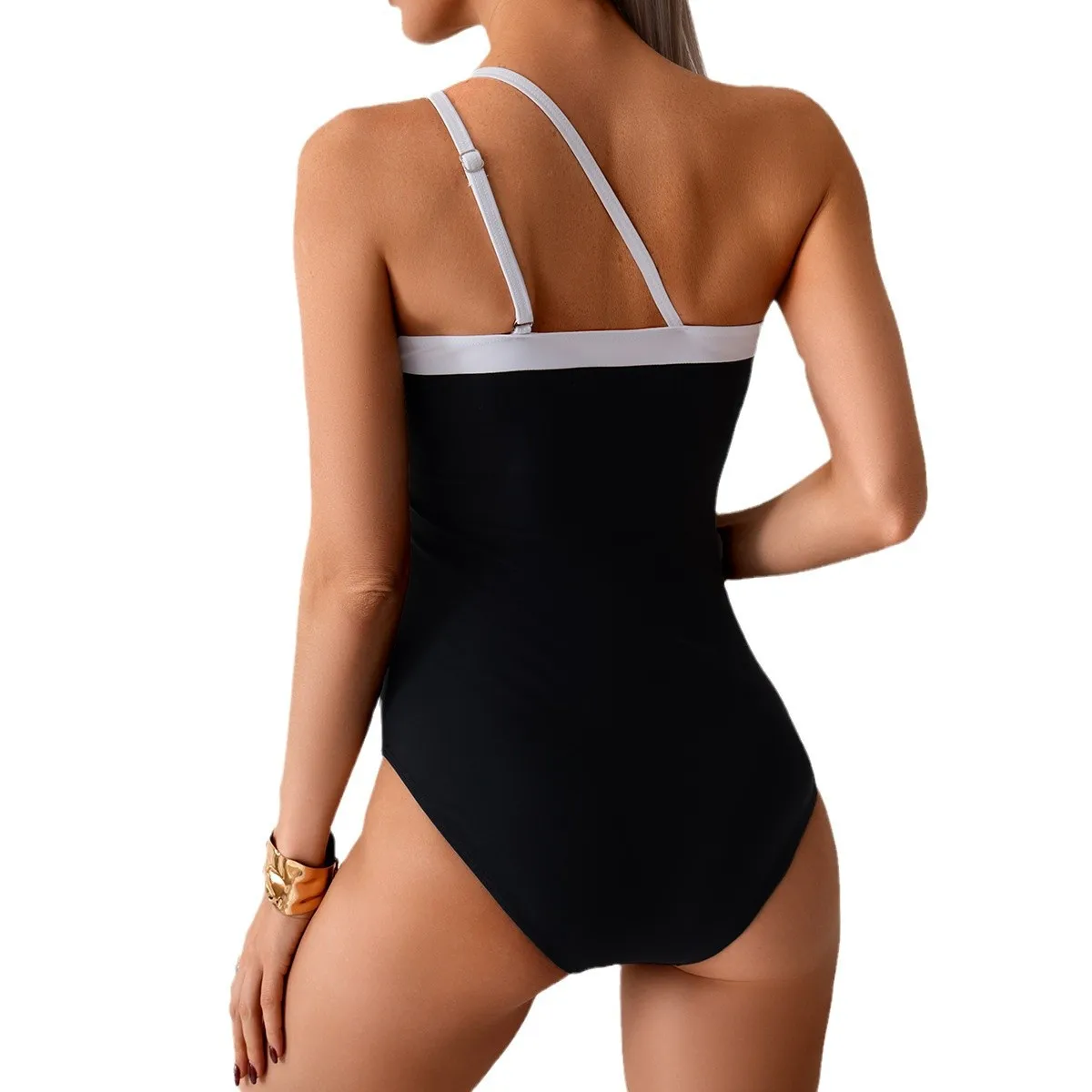 2025 Retro One-piece Swimsuit Women's Sports New European and American Swimsuit Bikini
2025 Retro One-piece Swimsuit Women's Sports New European and American Swimsuit Bikini