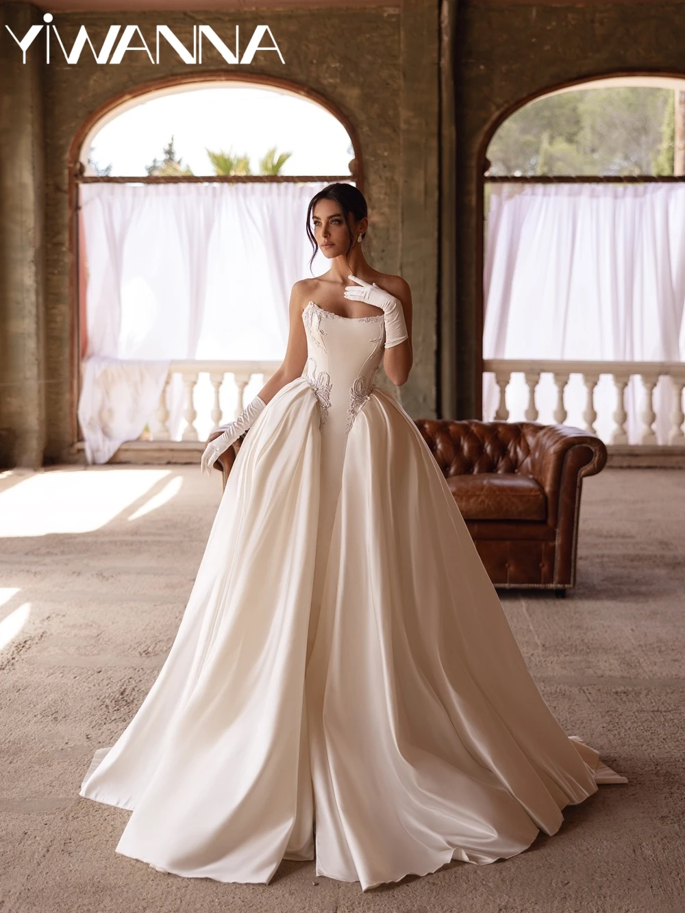 Detachable Train Ivory Lace Appliques Wedding Dress Without Gloves Elegant Satin Bridal Gown New Customized Dresses For Bride
Detachable Train Ivory Lace Appliques Wedding Dress Without Gloves Elegant Satin Bridal Gown New Customized Dresses For Bride