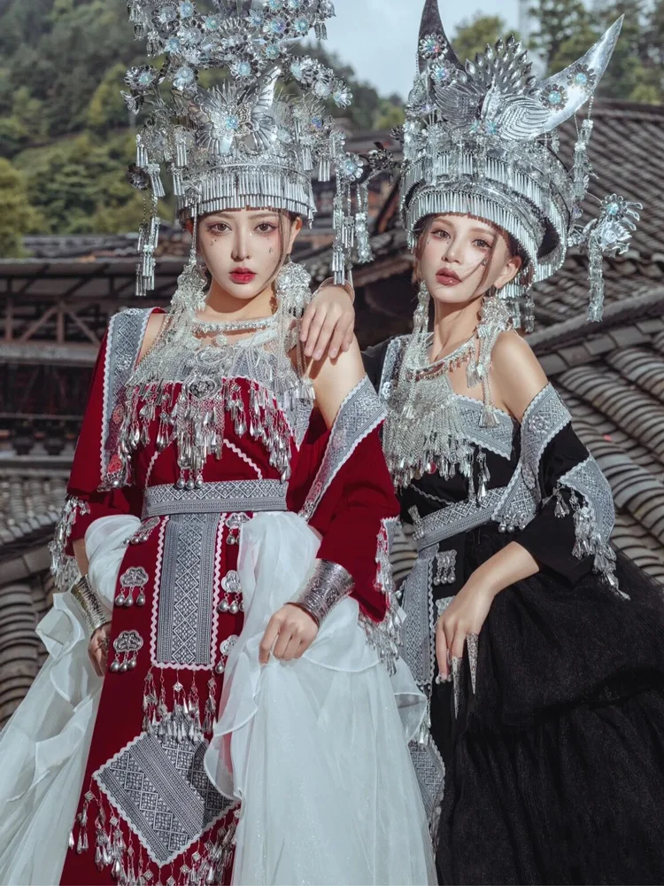 Miao Women's Black Set Tujia Ethnic Style Trailing Dress Wedding Photography Hmong Village New Clothing
Miao Women's Black Set Tujia Ethnic Style Trailing Dress Wedding Photography Hmong Village New Clothing