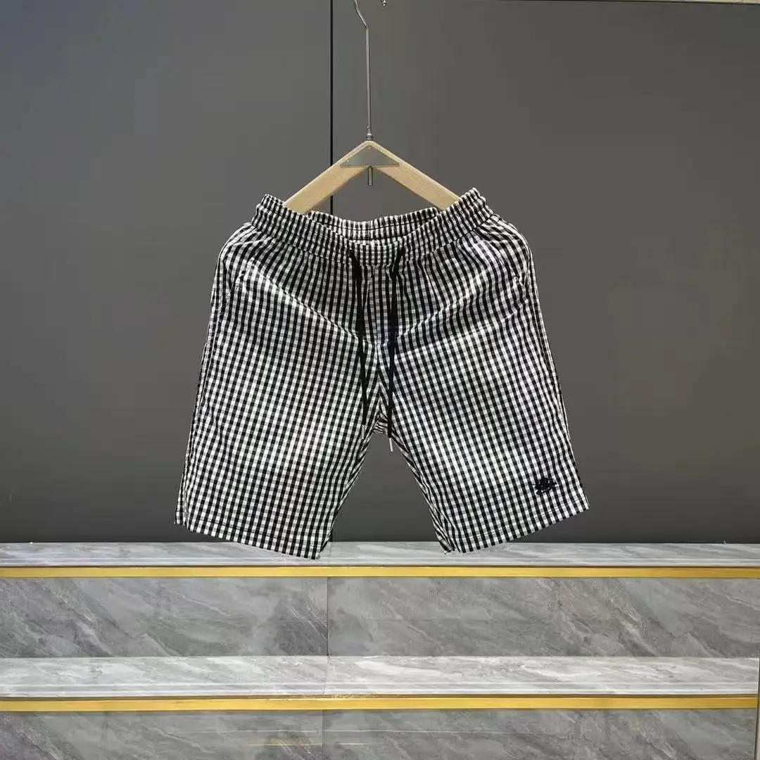 Trendy Plaid Men's Shorts Lightweight Luxury Vintage Straight Cut Five-Quarter Length Quick Dry Casual Beachwear Polyester Fiber
Trendy Plaid Men's Shorts Lightweight Luxury Vintage Straight Cut Five-Quarter Length Quick Dry Casual Beachwear Polyester Fiber
