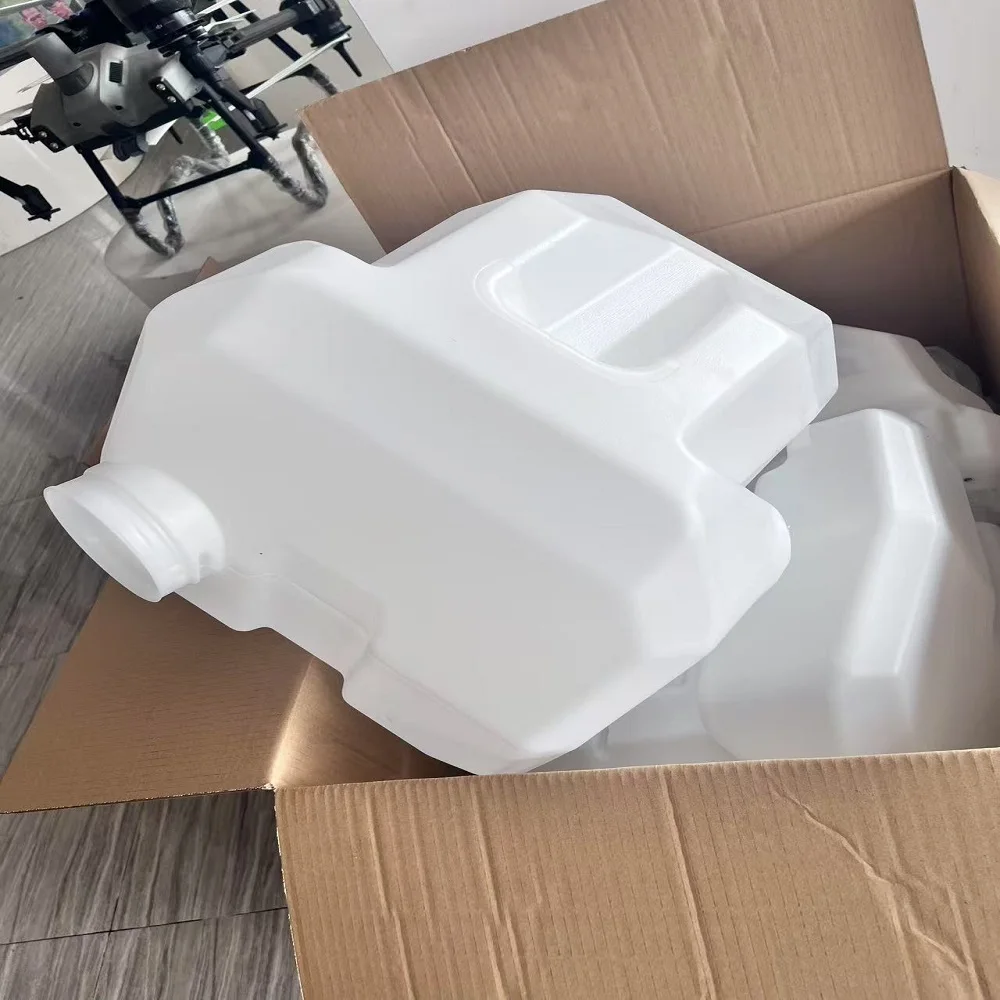 Agricutural Drone 40L Water Tank for DJI Agras T40 Plant Protection Spray UAV Tank Accessories Repair Parts
Agricutural Drone 40L Water Tank for DJI Agras T40 Plant Protection Spray UAV Tank Accessories Repair Parts