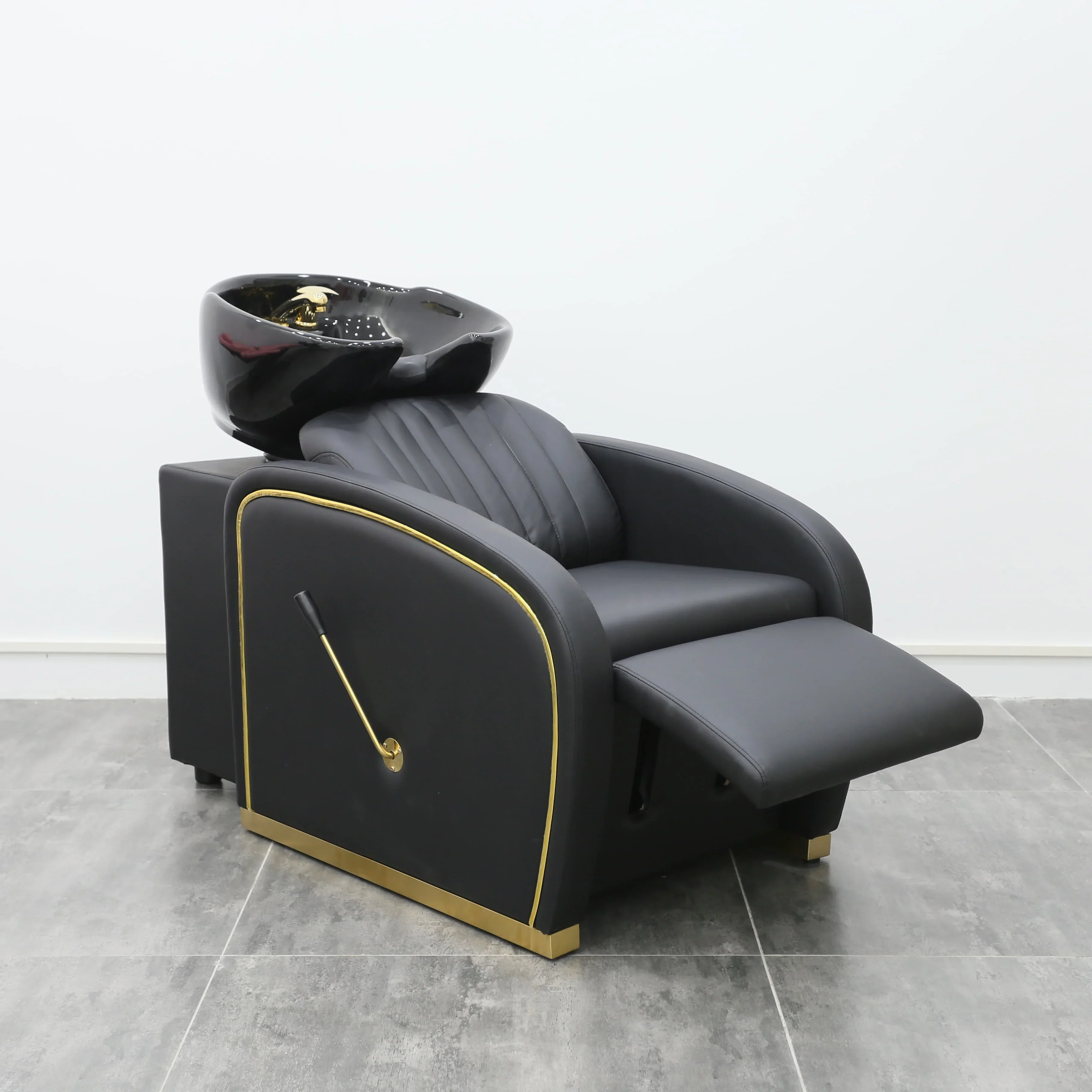 Modern Salon Furniture Factory-Supplied Black Leather Shampoo Hair Wash Chair with Bowl for Hair Wash Salons
Modern Salon Furniture Factory-Supplied Black Leather Shampoo Hair Wash Chair with Bowl for Hair Wash Salons