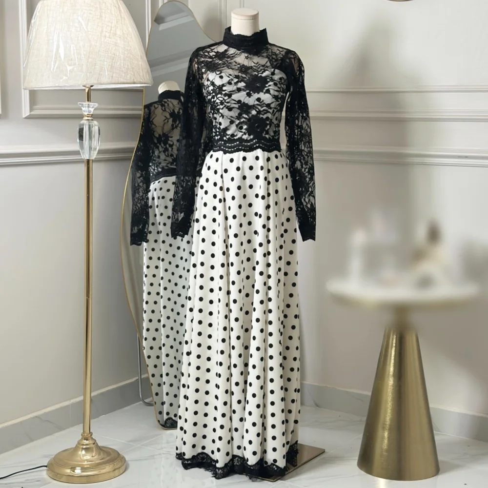 Customized Lace High Collar Evening Dress Simple A-line Lace Edge Long Dresses Modern Style Party Gown
Customized Lace High Collar Evening Dress Simple A-line Lace Edge Long Dresses Modern Style Party Gown