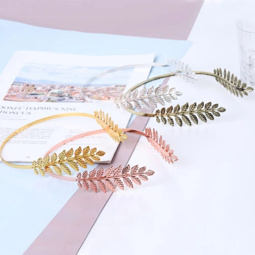Bohemia Olive leaves Back-worn Leaf Metal Headband Vintage Hair Accessories Bride Crown Wedding Headpieces for Women
Bohemia Olive leaves Back-worn Leaf Metal Headband Vintage Hair Accessories Bride Crown Wedding Headpieces for Women